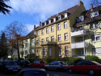 Schöne 2-Zimmer-Wohnung mit gehobener Innenausstattung in Darmstadt (Paulusviertel), 2. Obergeschoss