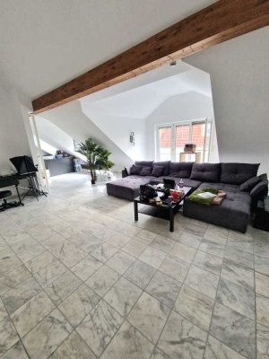 Wunderschöne offene 90qm Wohnung
