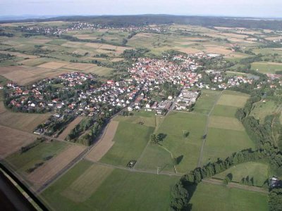 Wohnen im Lumdatal – Zweifamilienhaus in Toplage von Allendorf