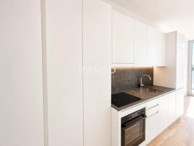 DC2 Tower: SKY RESIDENCES - 1 Zimmer: 32 Etage