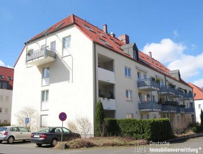 Schicke Dachgeschosswohnung in ruhiger Lage