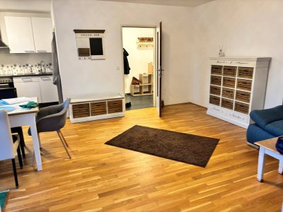sonnige möblierte Wohnung in bester Lage von St. Johann