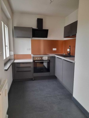 ***Kleine 2-Raum-Wohnung mit Balkon***