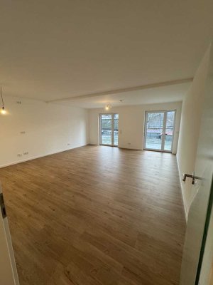 Moderne 2-Zimmer-Wohnung mit großer Terrasse, Garten & TG-Stellplatz in Schweich