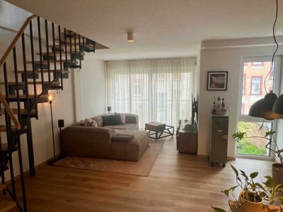 *Charmante Maisonettewohnung in ruhiger Hinterhauslage*