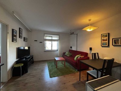 2 möblierte Zimmer in Maisonnette-Wohnung als Berufstätigen-WG (befristet!)