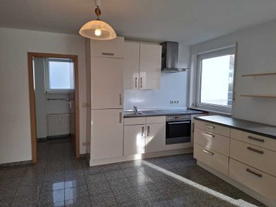 Möblierte 2-Zimmer EG-Wohnung mit gehobener Innenausstattung in Durmersheim