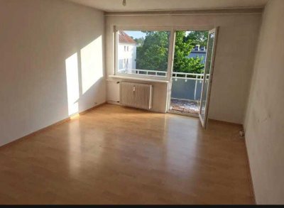 AB SOFORT - Untermiete für 1,5 Monate - 2-Raum-Wohnung in Lankwitz (Steglitz)