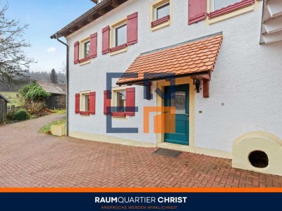 Idyllischer Hof in Alleinlage - Vielseitig, großzügig, einzigartig