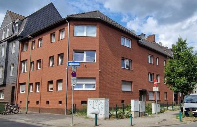 Großzügige & helle 3-Zimmer-EG Wohnung in Duisburg