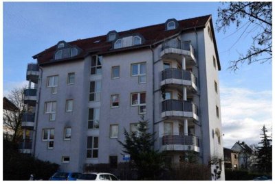 Erstbezug nach Sanierung! 2-RW mit Balkon zu vermieten!