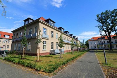 **„Parc du Soleil“ ** 2-Zimmer** Fußbodenheizung**Bad mit Wanne und Dusche**Stellplatz**