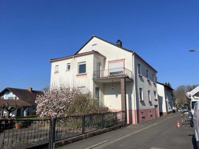 3-Familienhaus in schöner Lage in Lemberg