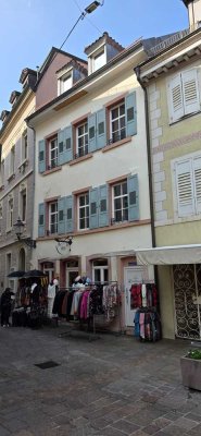 Wohnen in der Innenstadt von Baden-Baden WG Möglich All Inclusive Miete mit allem und Internet.
