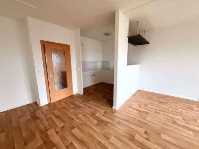 ** Achtung - 2 Monate Kaltmiete sparen! gemütliche 3 Zimmer Wohnung mit Badewanne **