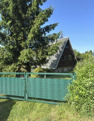 Idyllisches Wochenendhaus mit saniertem Bad und Grundstück "Am Geiersberg"  in Suhl Goldlauter