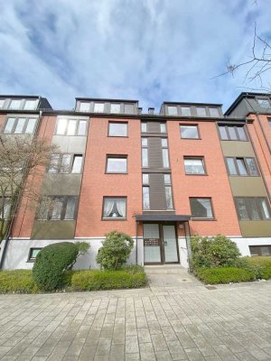 Vermietete Drei-Zimmer-Dachgeschoss-Wohnung mit Balkon im Hulsberg