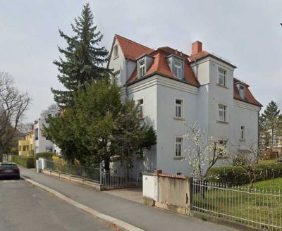 Frisch renovierte 3-Zimmer Wohnung mit Balkon in Dresden-Klotzsche