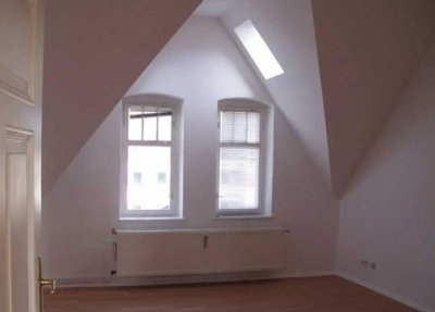 Gepflegte 3-Zimmer Dachgeschosswohnung in Rathenow, incl. Balkon (7,0 qm)