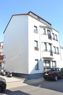 Gut geschnittene voll möblierte 2- Zimmerwohnung