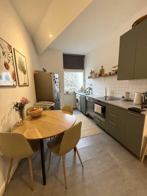 Schöne 3- Zimmer- Altbauwohnung im 1. Obergeschoss in Mannheim