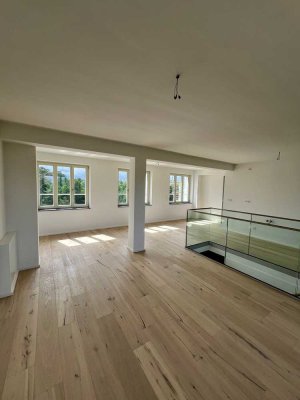 Spektakuläre Penthouse-Maisonette mit Dachterrasse inkl. Meerblick!