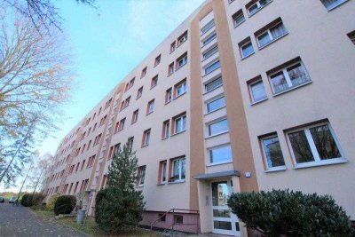 Sanierte 3-Raumwohnung im Erdgeschoss