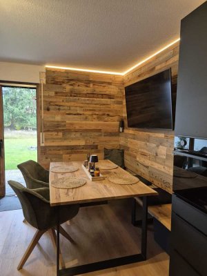 Erstbezug nach Sanierung: Attraktive 1-Raum-Terrassenwohnung mit luxuriöser Innenausstattung