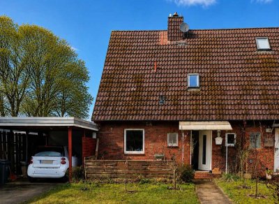 Familienfreundliche Doppelhaushälfte auf 709 m² Grundstück mit großem Südwest-Garten