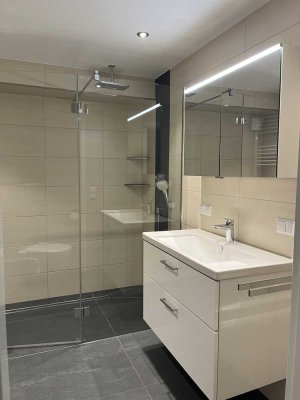 2-Zi.-Wohnung, 70 qm mit EBK, Terrasse in Schöllbronn