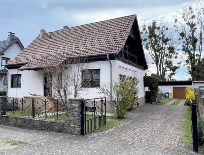 Familienfreundliches Einfamilienhaus mit Garten und Garage - in Lindow/Mark