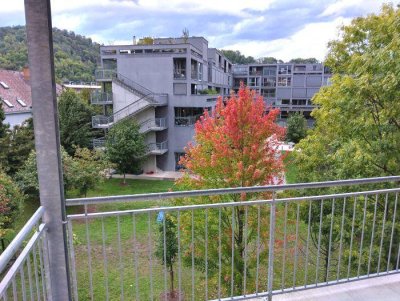 GEIDORF: Sanierter 2 ZIMMER-NEUBAU + ruhiger Balkon 6,5m² + extra Küche neu möbliert + TG-Platz!