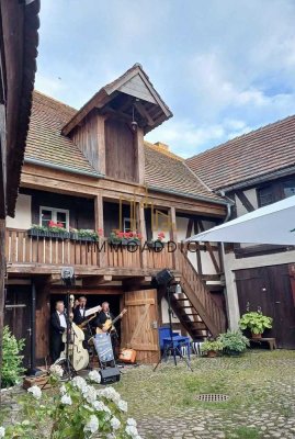 Historischer Vierseitenhof in Fachwerkbauweise