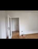 Gepflegte 2-Zimmer-Wohnung mit moderner Einbauküche & Parkettboden in Essen-Frohnhausen nähe E-West