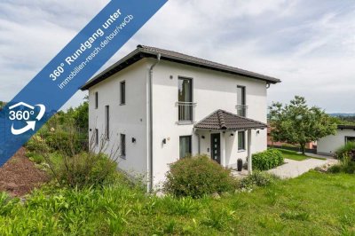 Neuwertiges großzügiges Einfamilienhaus in Salzweg