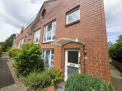 Modernisiertes Endreihenhaus mit 2 Bädern und 2 Loggien - ideal für Eigennutzer oder Kapitalanleger