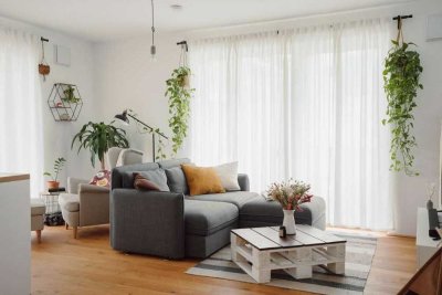 Exklusive, vollständig renovierte 1-Raum-Wohnung mit Balkon und EBK in Erlensee