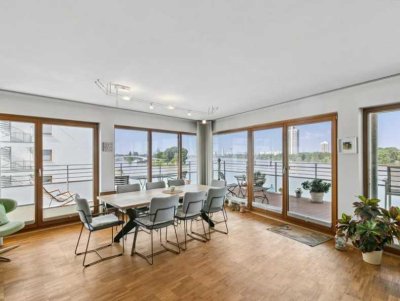 Wohnen über dem Rhein mit traumhaftem Blick auf den Dom: 4-Zimmer-Wohnung in Köln-Mülheim