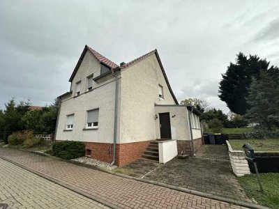 Ideal für die Familie – Einfamilienhaus in ruhiger Lage mit direkter Zufahrt und Garage
