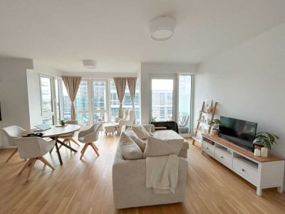 Hochwertig Wohnen mit maritimen Flair: Moderne 2-Zi.-Wohnung mit zwei Balkonen und Wasserblick