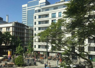 Erstbezug nach Sanierung: lichtdurchflutete 2-Zimmer-Wohnung an der Kö mit Blick über Düsseldorf