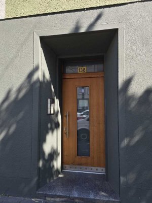 Charmante 2-Zimmer-Wohnung mit Loggia in zentraler Lage