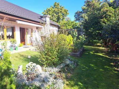 Ideales Einfamilienhaus für Familien
mit großen Garten in Siedlungslage
in Burgkirchen / Holzen