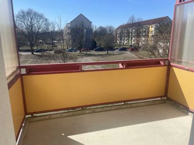 � "Junges Wohnen" � große 2-Zi.-Wohnung mit Süd-Balkon !!!