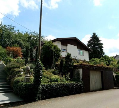 Gepflegtes Einfamilienhaus mit viel Platz für Familie und Freizeit
