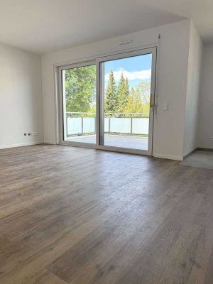 Erstbezug! Lichtdurchflutete 2-Zimmer Wohnung im Aggerpark mit Blick ins Grüne