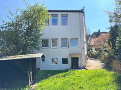 Modernisiertes Einfamilienhaus mit Garten & Stellplatz – Erstbezug nach Sanierung!