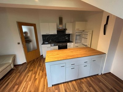 Helle Dachgeschosswohnung in Salaachnähe, 5020