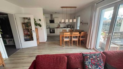 Exklusive 3-Zimmer-Erdgeschosswohnung mit Einbauküche und Garten in Erlangen
