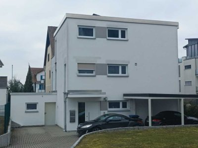 Moderne, großzügige 4-Zimmer-Wohnung mit Dachterrasse in Unteruhldingen